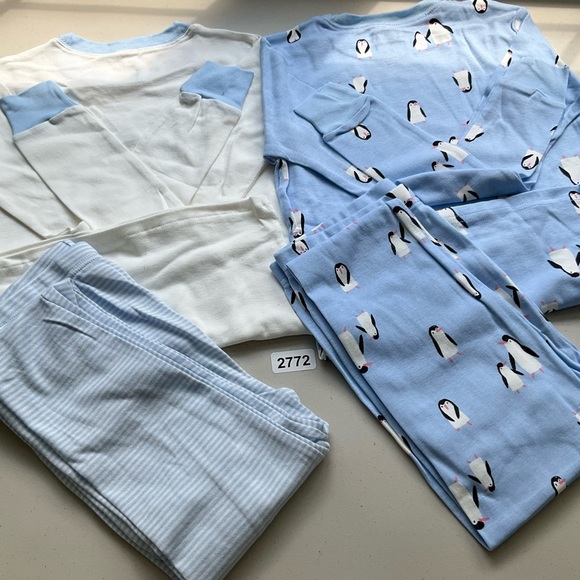 Carter’s Kids Pajama Set Size 10 Long Sleeves Blue White Two Pairs New - Picture 2 of 7